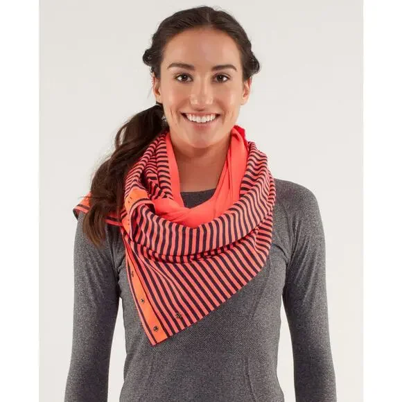 Lululemon Vinyasa Scarf Classic Stripe Light Flare Inkwell Rulu OS W9596S Wrap - Picture 1 of 4